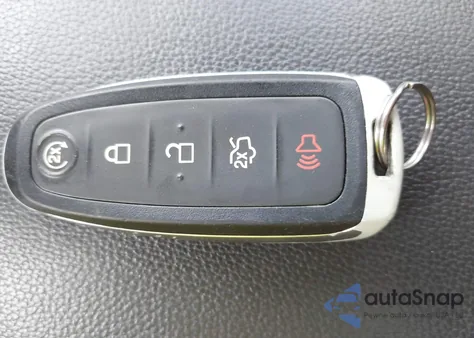 2017 Ford Escape Titanium из США, поврежденный, VIN 1FMCU9J90HUD88480